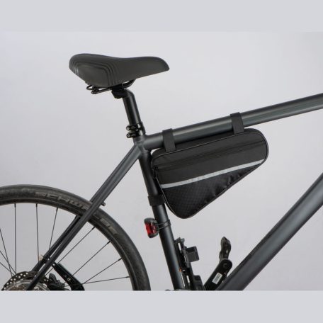 Murcia biciklistáska fényvisszaverő csíkkal