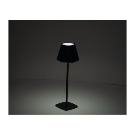 Blackburn asztali lámpa