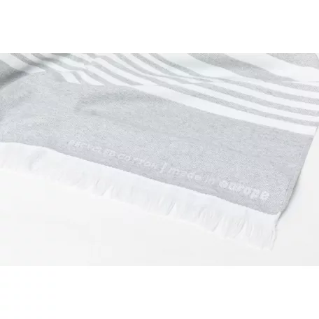 Yisper strandtörölköző