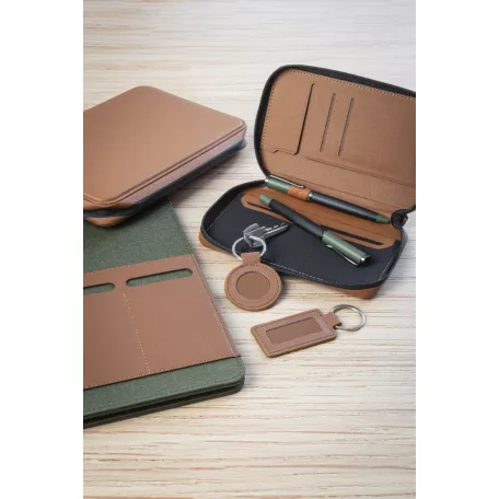 André Philippe Macaye tollszett