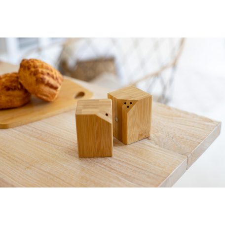 Kerala só- és borsszóró készlet