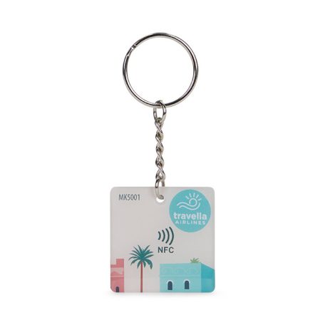 Négyzet alakú, előre programozott NFC kulcstartó műgyantával