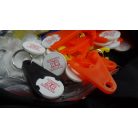 Műanyag bevásárló kulcstartó és bevásárlókocsi érme