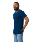 Gildan GI64V00 Softstyle® v-nyakú póló