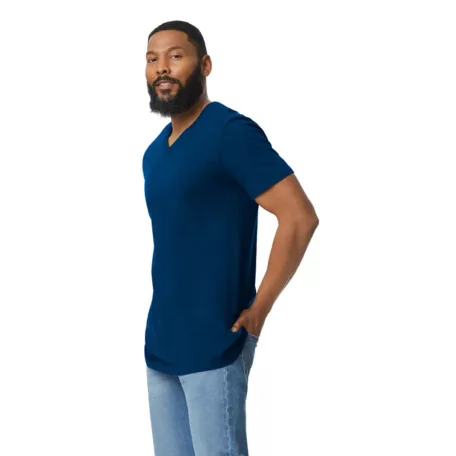 Gildan GI64V00 Softstyle® v-nyakú póló