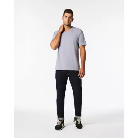 Gildan GI64V00 Softstyle® v-nyakú póló