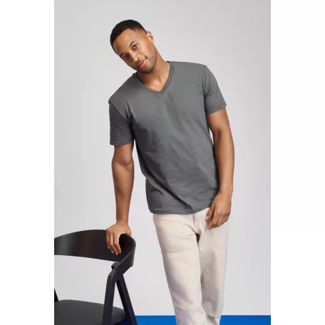 Gildan GI64V00 Softstyle® v-nyakú póló