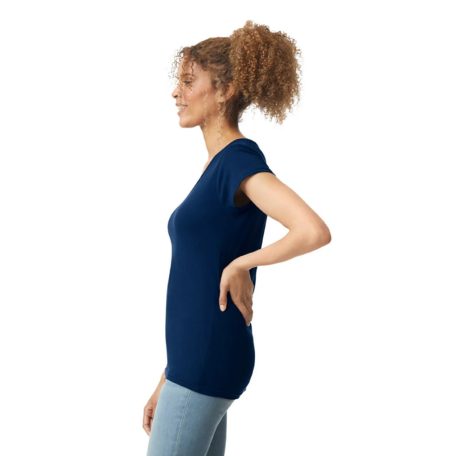 Gildan GIL64V00 Softstyle® női v-nyakú póló - új méretezéssel