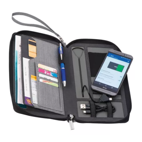 4000 mAh powerbanket tartalmazó ellátott autóstásk