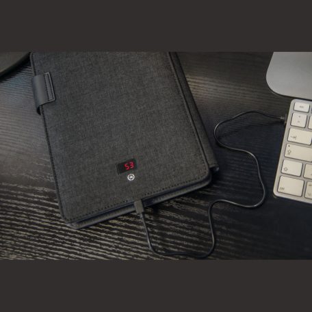 4000 mAh powerbank és A5 jegyzetfüzet mappa