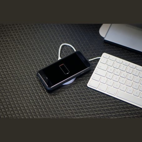 Vezeték nélküli töltő