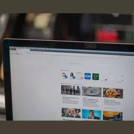 Laptop kamera takaró