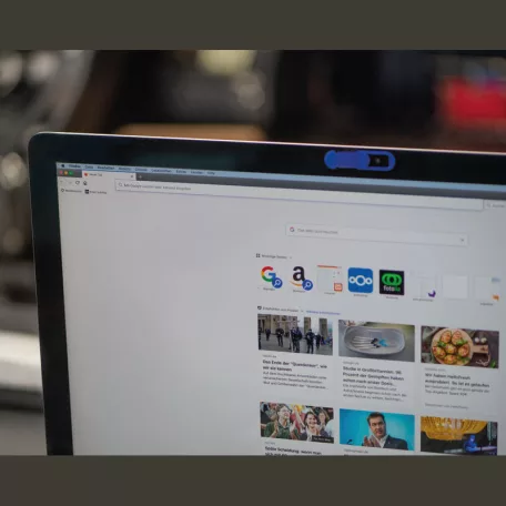 Laptop kamera takaró