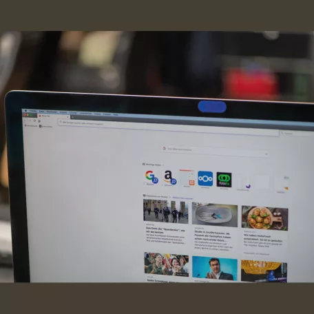 Laptop kamera takaró