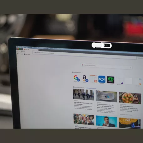 Laptop kamera takaró