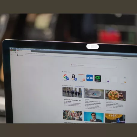 Laptop kamera takaró