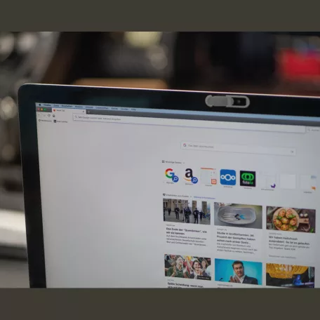 Laptop kamera takaró