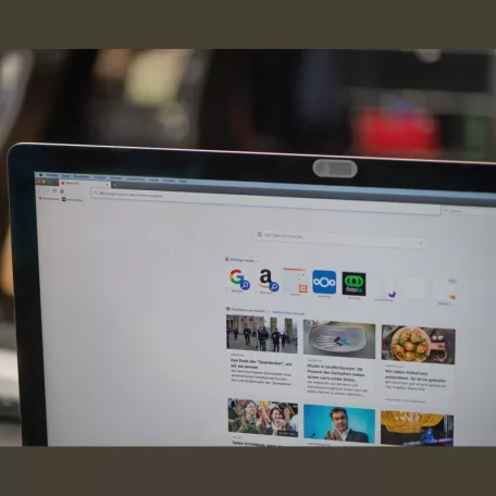 Laptop kamera takaró