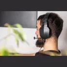 Fejhallgató mikrofonnal és zajszűrővel