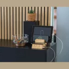 Vezeték nélküli töltő USB porttal