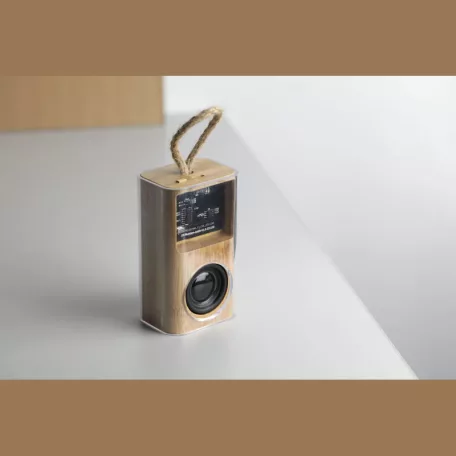 Bluetooth hangszóró bambuszból