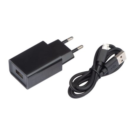 Fa asztali óra kék LED kijelzővel