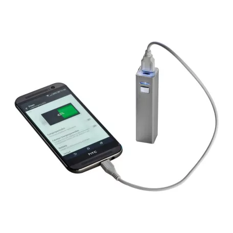 2200 mAh powerbank fémből