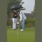 Golf esernyő szélterelővel