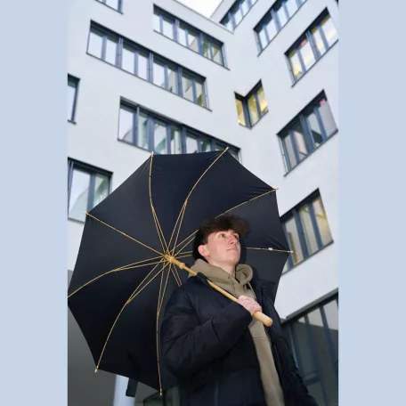 Bambusz fogantyús esernyő
