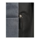 Hátizsák színes kiegészítőkkel