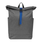 Hátizsák színes kiegészítőkkel