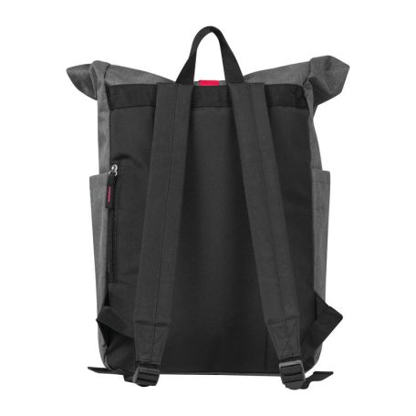 Hátizsák színes kiegészítőkkel