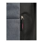 Hátizsák színes kiegészítőkkel