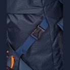 Hátizsák túrázáshoz övcsattal