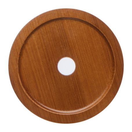 Üveg pohár szívószállal és bambusz fedéllel