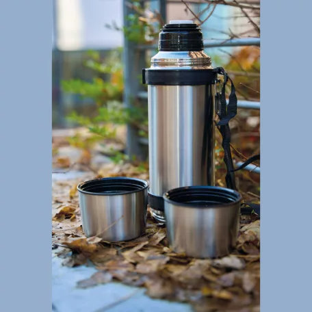 Vákuumszigetelt termosz, 1000 ml