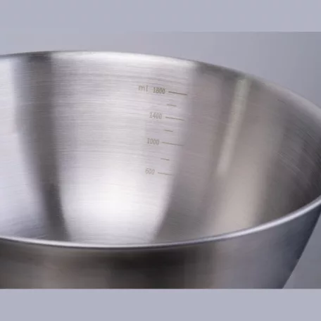 Salátástál bambusz fedéllel, 2000 ml