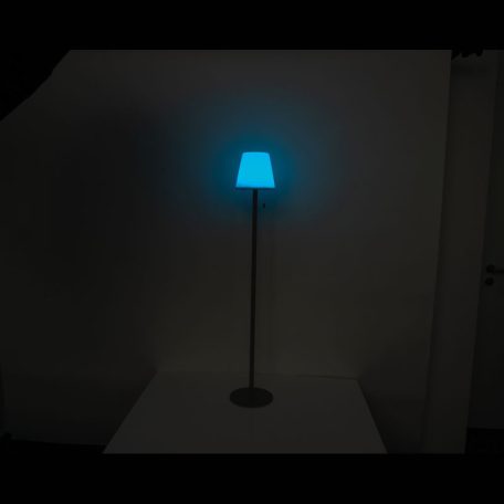 Színváltós kültéri állólámpa