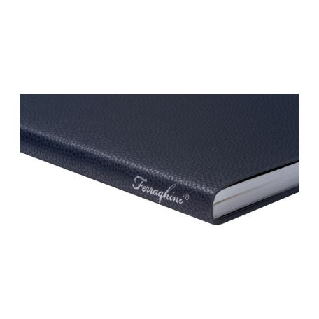 Ferraghini ajándékszett 